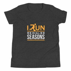 Youth staple t-shirt in dark grey heather with text 'I run in all seasons' and small seasonal icons