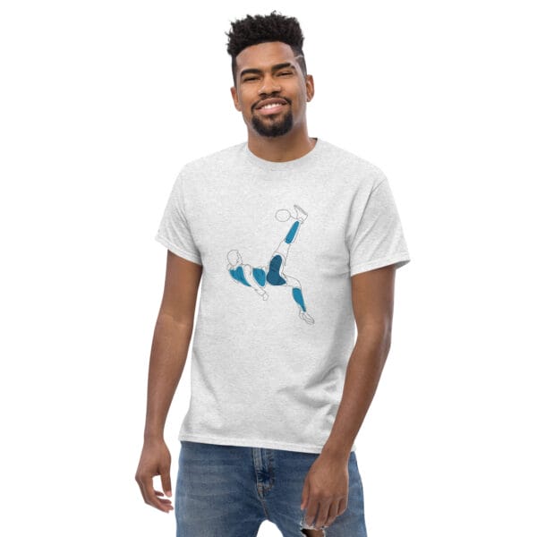 Man wearing an ash classic tee with line drawing of Cristiano Ronaldo's overhead kick vs Juventus