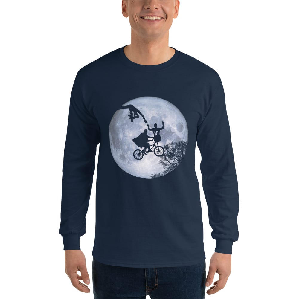 Lionel Messi is Extra Terrestrial Men s Long Sleeve Shirt